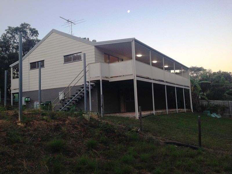 18 Hastings Terrace, Macleay Island QLD 4184