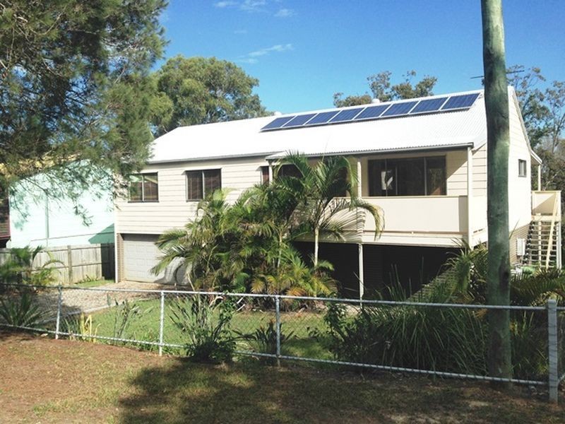 18 Hastings Terrace, Macleay Island QLD 4184