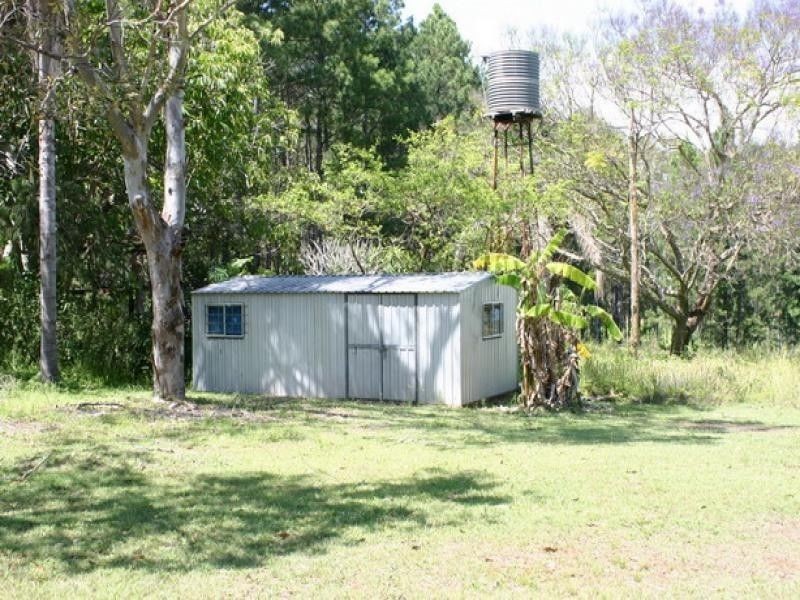 40 Cooee Cre, Macleay Island QLD 4184