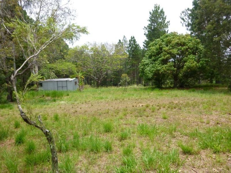 40 Cooee Cre, Macleay Island QLD 4184