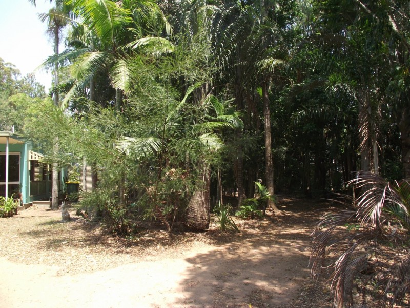 181 High Central Road, Macleay Island QLD 4184