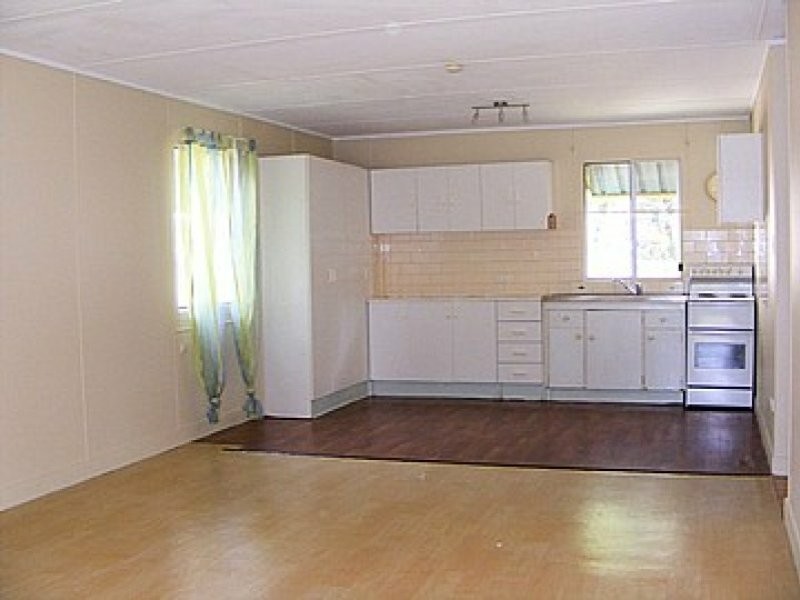 181 High Central Road, Macleay Island QLD 4184