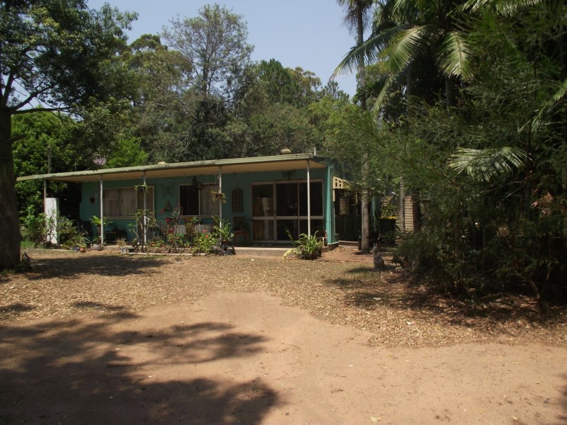 181-183 High Central Road, Macleay Island QLD 4184