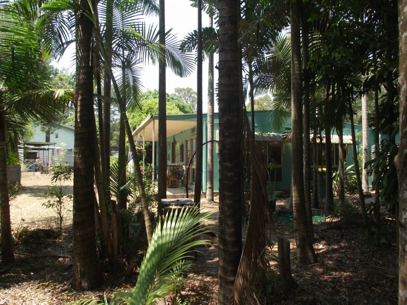 181-183 High Central Road, Macleay Island QLD 4184