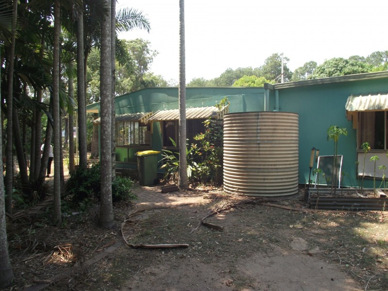 181-183 High Central Road, Macleay Island QLD 4184