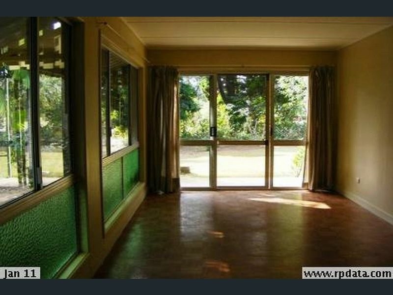 181-183 High Central Road, Macleay Island QLD 4184