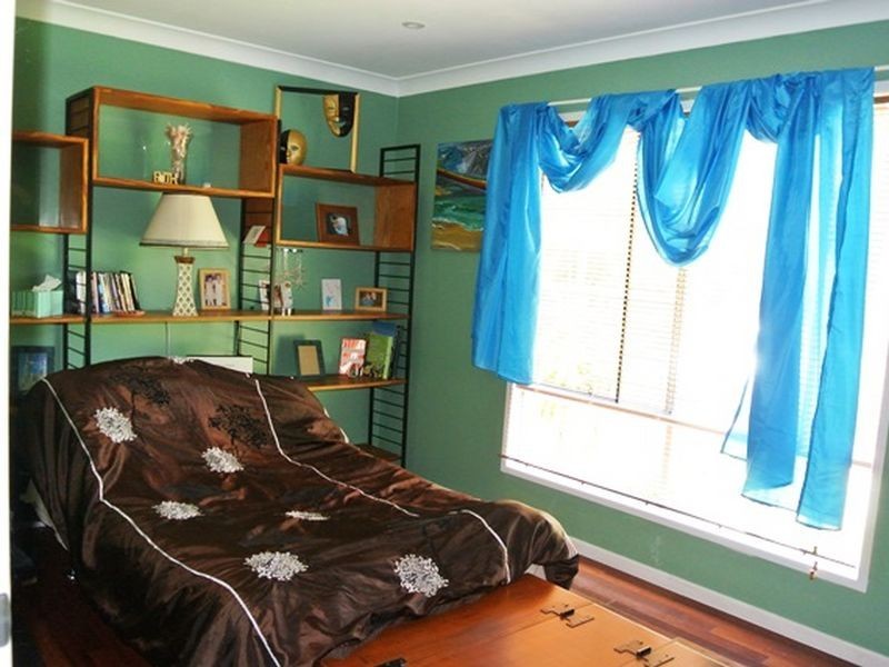 37 Western Road, Macleay Island QLD 4184