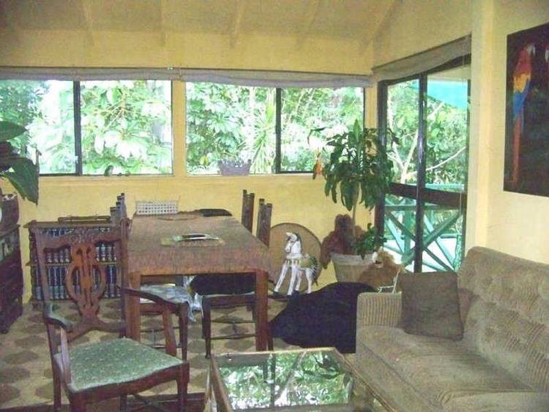 6 Scarborough Terrace, Macleay Island QLD 4184