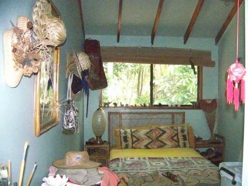 6 Scarborough Terrace, Macleay Island QLD 4184