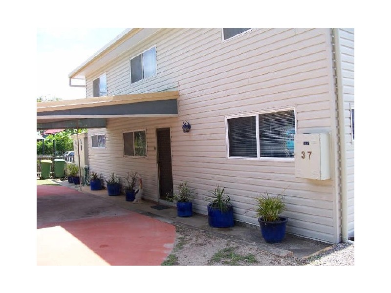 37 Jan Street, Macleay Island QLD 4184