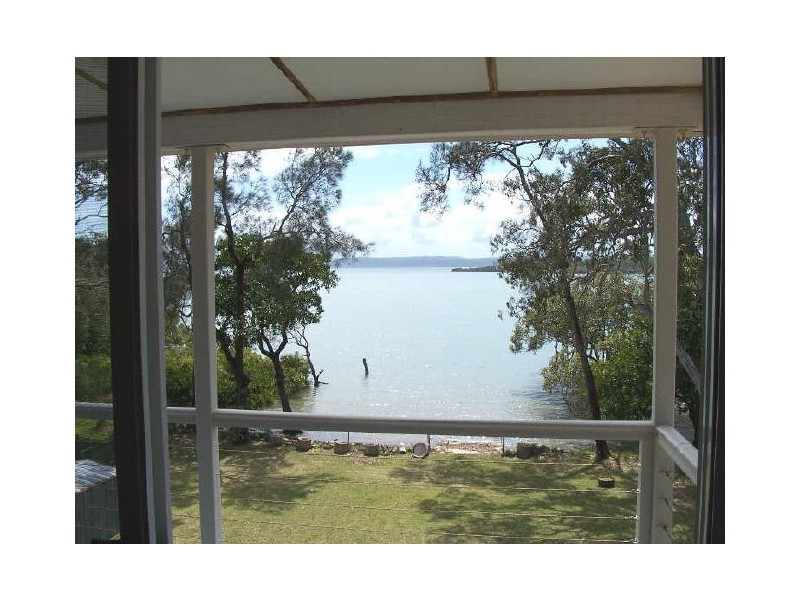 37 Jan Street, Macleay Island QLD 4184