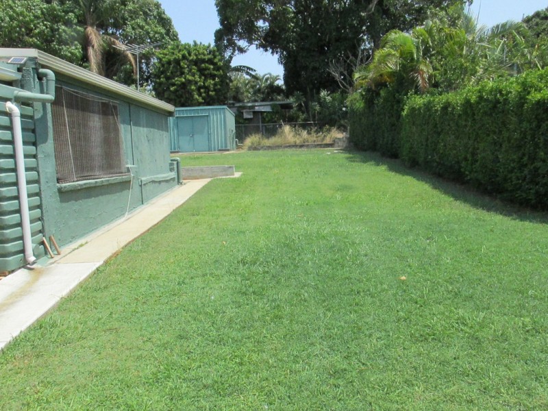 20 Francis Road, Macleay Island QLD 4184