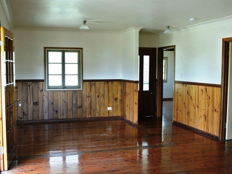 48 Charles Tce, Macleay Island QLD 4184