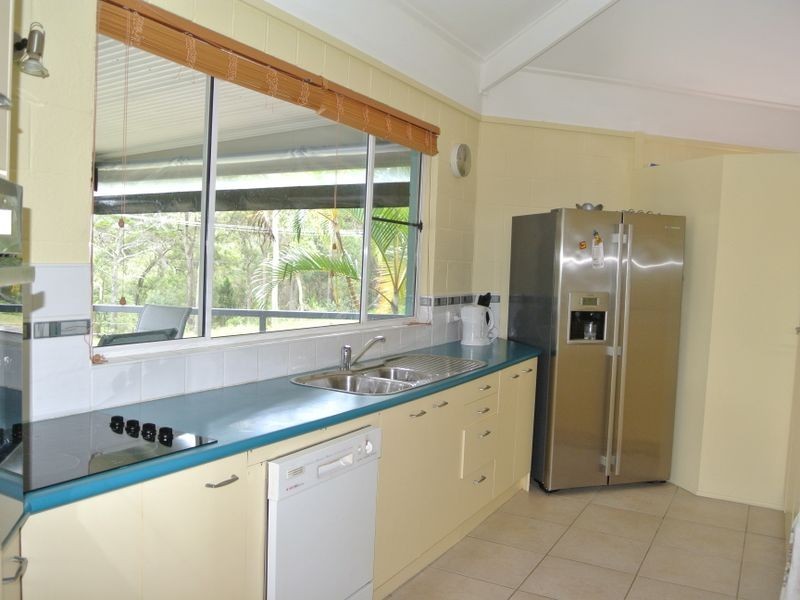 76 Beelong Street, Macleay Island QLD 4184