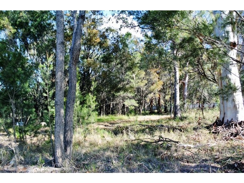 23 Timothy Street, Macleay Island QLD 4184