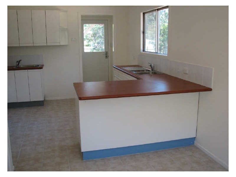 22 Tingara St, Macleay Island QLD 4184