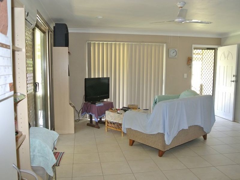 5 Citron Street, Macleay Island QLD 4184