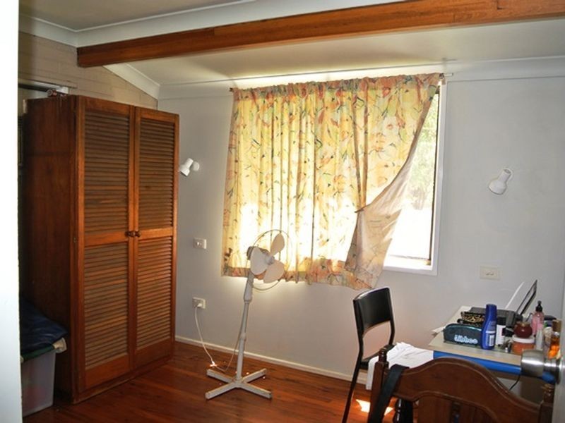 5 Citron Street, Macleay Island QLD 4184