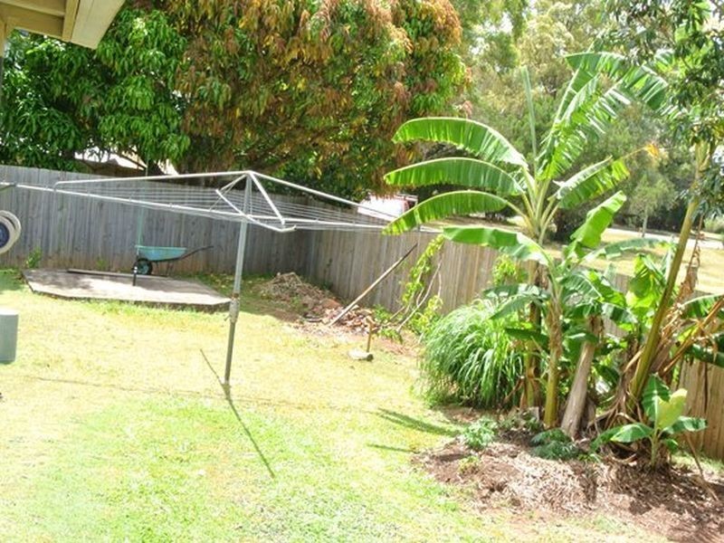 5 Citron Street, Macleay Island QLD 4184