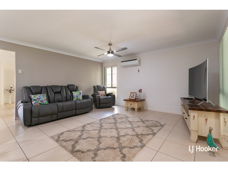 27 Shaw Place, Redland Bay QLD 4165