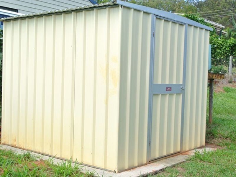 10 Granadilla Street, Macleay Island QLD 4184