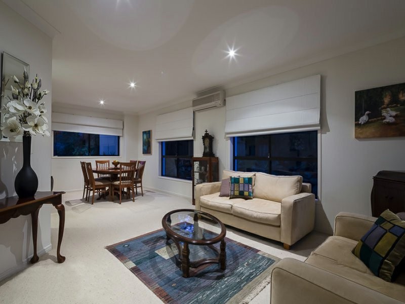 24 The Rampart, Redland Bay QLD 4165