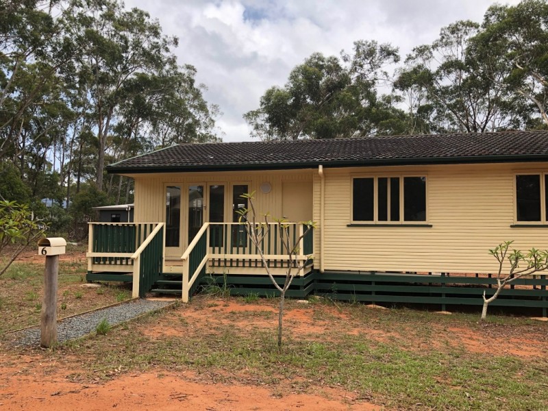 6 Glenfield Avenue, Russell Island QLD 4184
