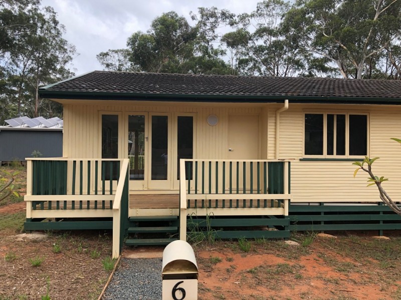 6 Glenfield Avenue, Russell Island QLD 4184
