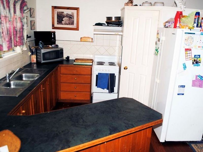 41 Cooee Cres, Macleay Island QLD 4184