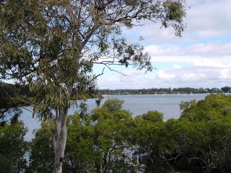 30 Deviot Street, Macleay Island QLD 4184