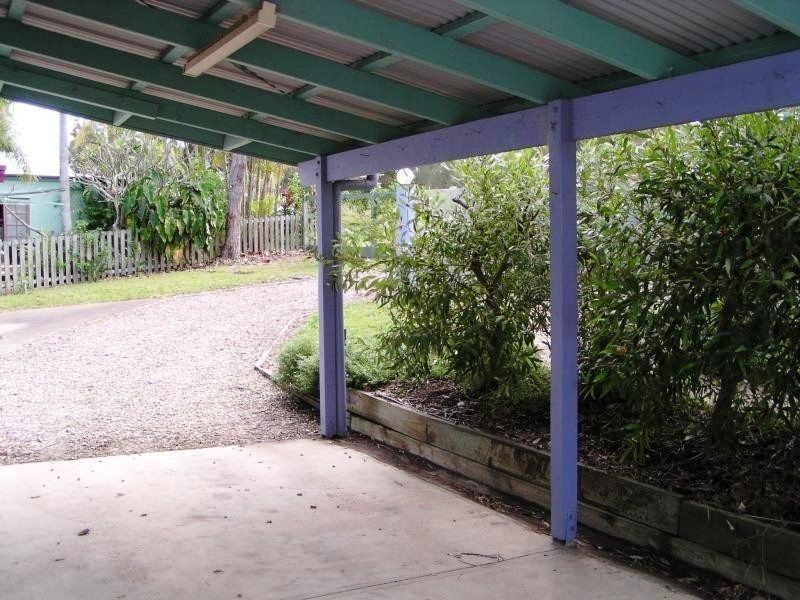 30 Deviot Street, Macleay Island QLD 4184