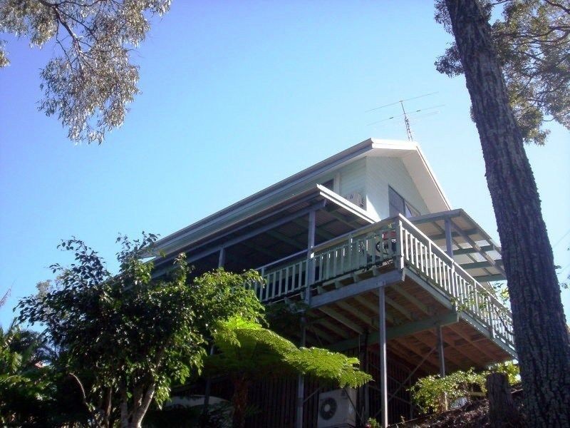 30 Deviot Street, Macleay Island QLD 4184