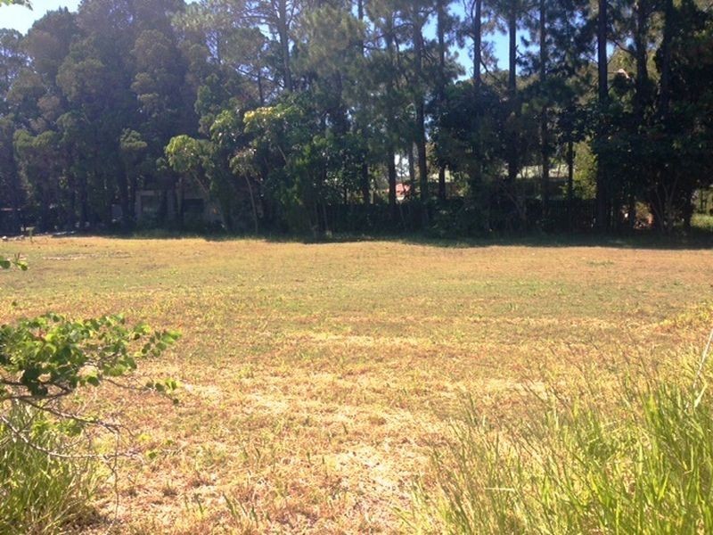 19-21 Jan Street, Macleay Island QLD 4184
