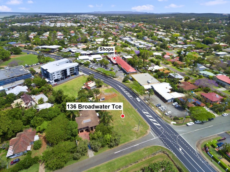 136 Broadwater Terrace, Redland Bay QLD 4165