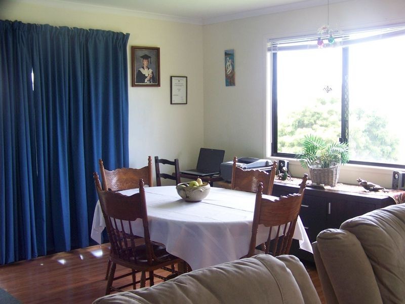 7 Koonwarra St, Macleay Island QLD 4184