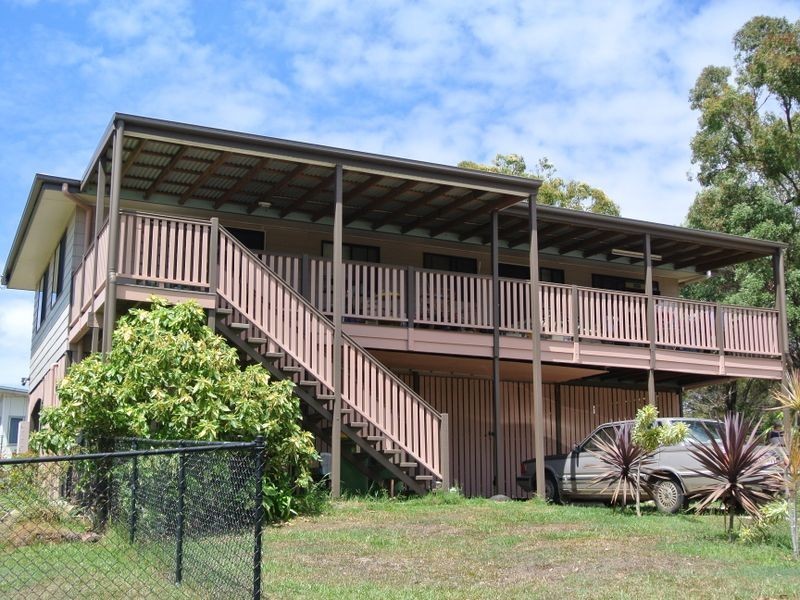 7 Koonwarra St, Macleay Island QLD 4184