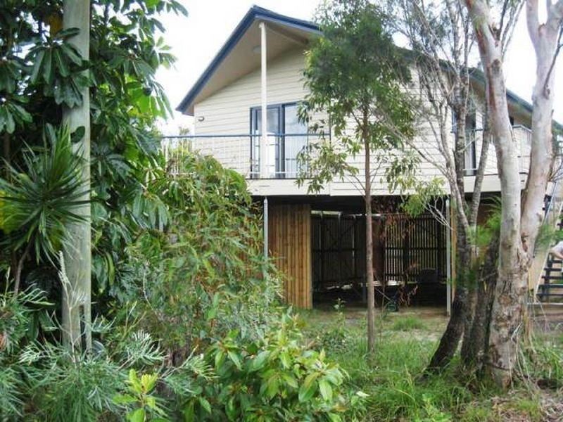 52 Eastbourne Terrace, Macleay Island QLD 4184