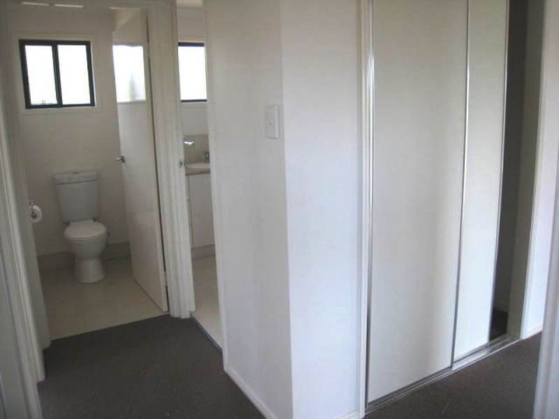 52 Eastbourne Terrace, Macleay Island QLD 4184