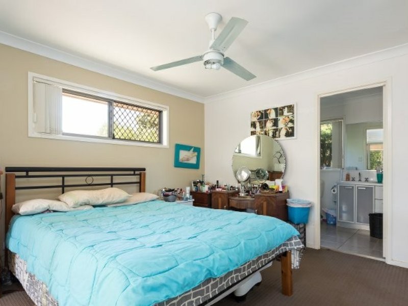 22 Pelorus Street, Redland Bay QLD 4165