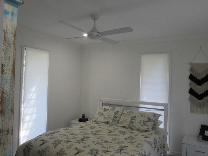 29 Cliff Terrace, Macleay Island QLD 4184