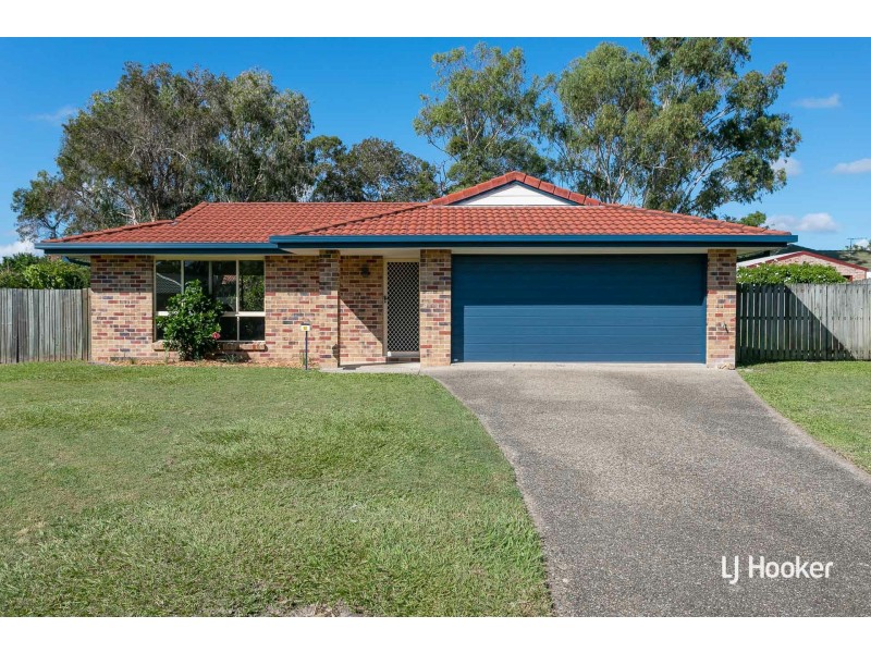 12 Jay Crescent, Redland Bay QLD 4165