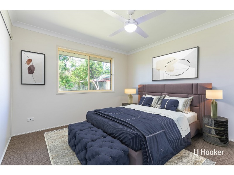 12 Jay Crescent, Redland Bay QLD 4165
