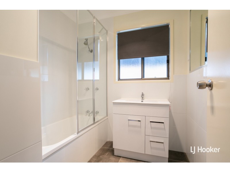 61 Shanahan Street, Redland Bay QLD 4165