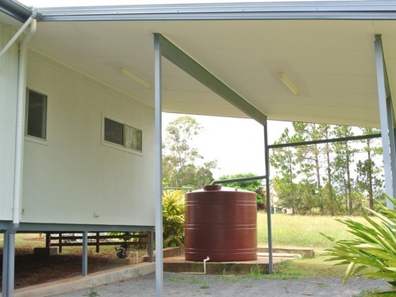 10 Frenchem Tce, Macleay Island QLD 4184