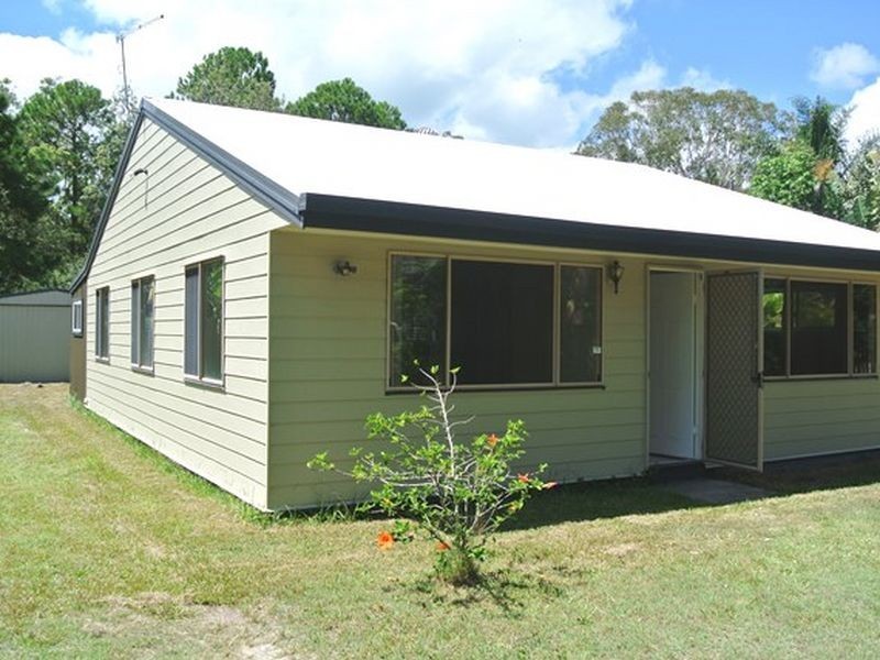 6 William Street, Macleay Island QLD 4184