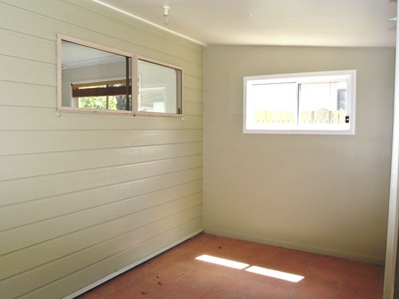 6 William Street, Macleay Island QLD 4184