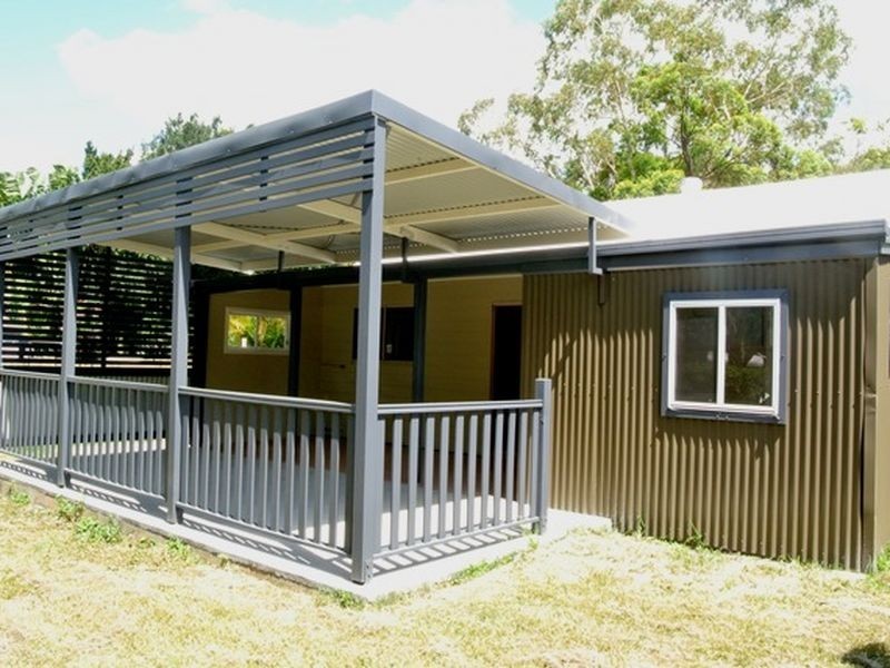 6 William Street, Macleay Island QLD 4184