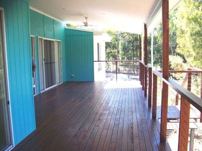 12 Glen Street, Macleay Island QLD 4184