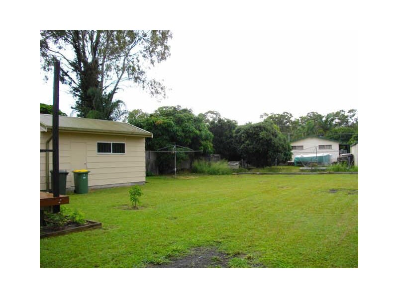 8 Coombe Avenue, Hope Island QLD 4212