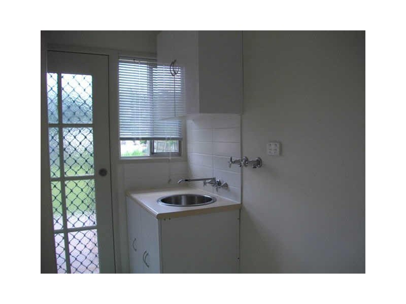 8 Coombe Avenue, Hope Island QLD 4212